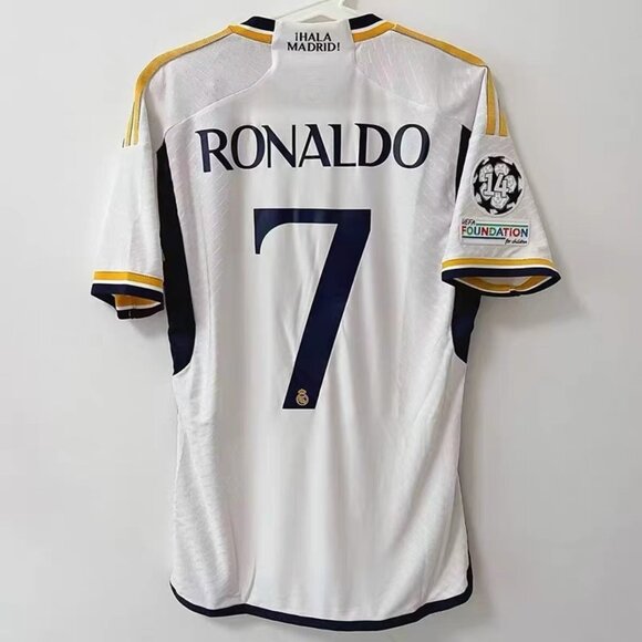 Real Madrid Jersey - Picture 1 of 5